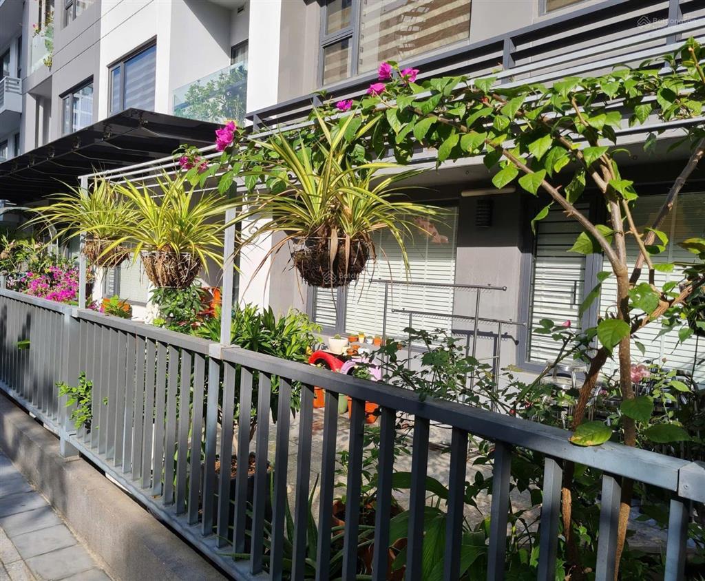 Bán căn sân vườn giá tốt new city 3pn sân riêng 45m²