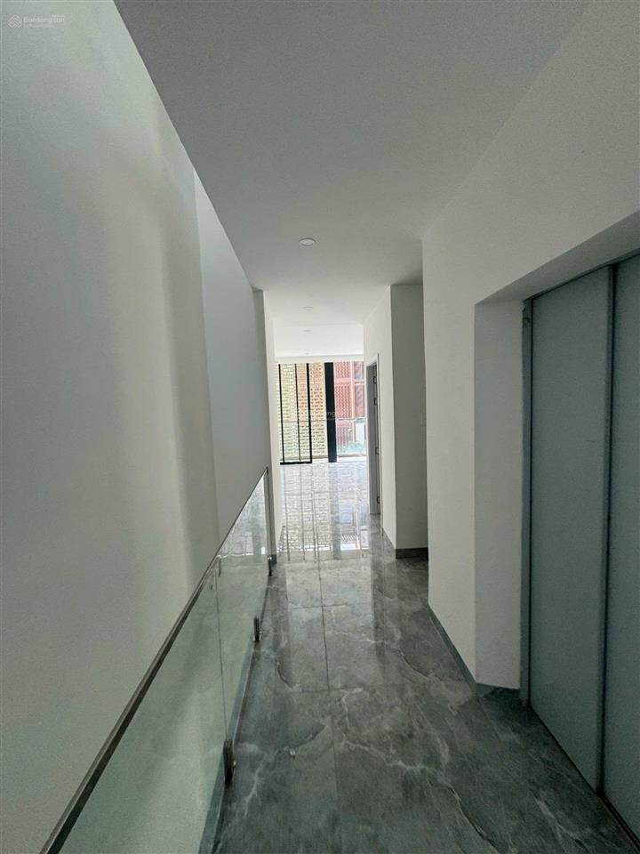 Giá tốt  cho thuê nhà phố soho hoàn thiện nội thất cơ bản ngay trục đường wiyo complex