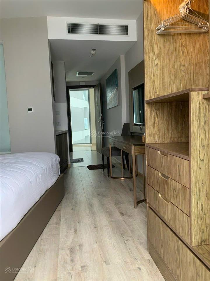 Bán căn studio panorama tầng cao view phố căn tầng 37