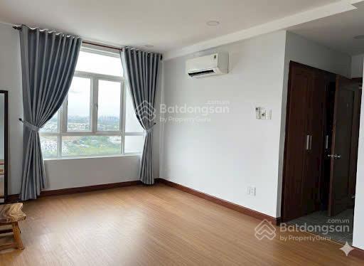 Bán nhanh căn hộ 3pn 121m2, hoàng anh gold house, sổ hồng riêng, view đẹp thoáng