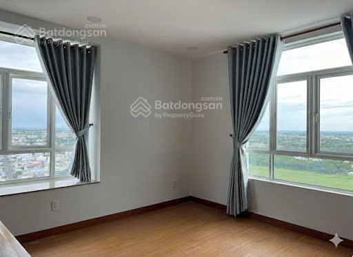 Bán nhanh căn hộ 3pn 121m2, hoàng anh gold house, sổ hồng riêng, view đẹp thoáng