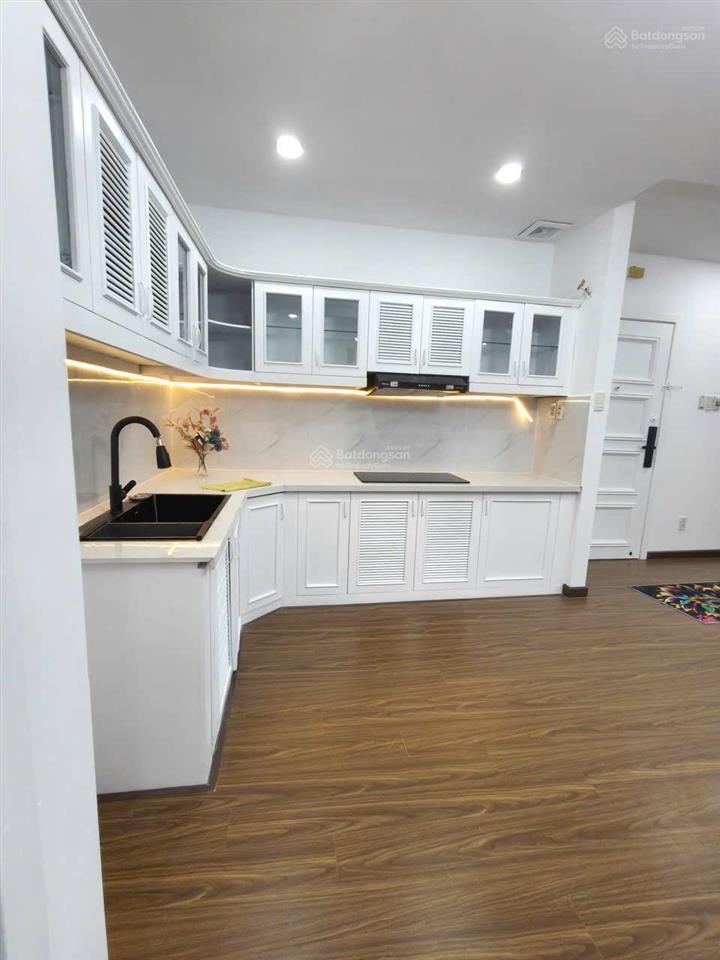 Bán 3pn căn góc new sài gòn hagl3tầng cao view thoáng,sổ hồng riêng,nội thất cao cấp