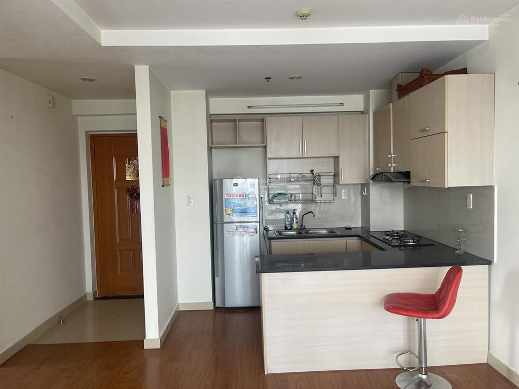 Bán căn hộ gần trung tâm tp,view thoáng đón gió 2pn2wc full nội thất,sổ hồng riêng,