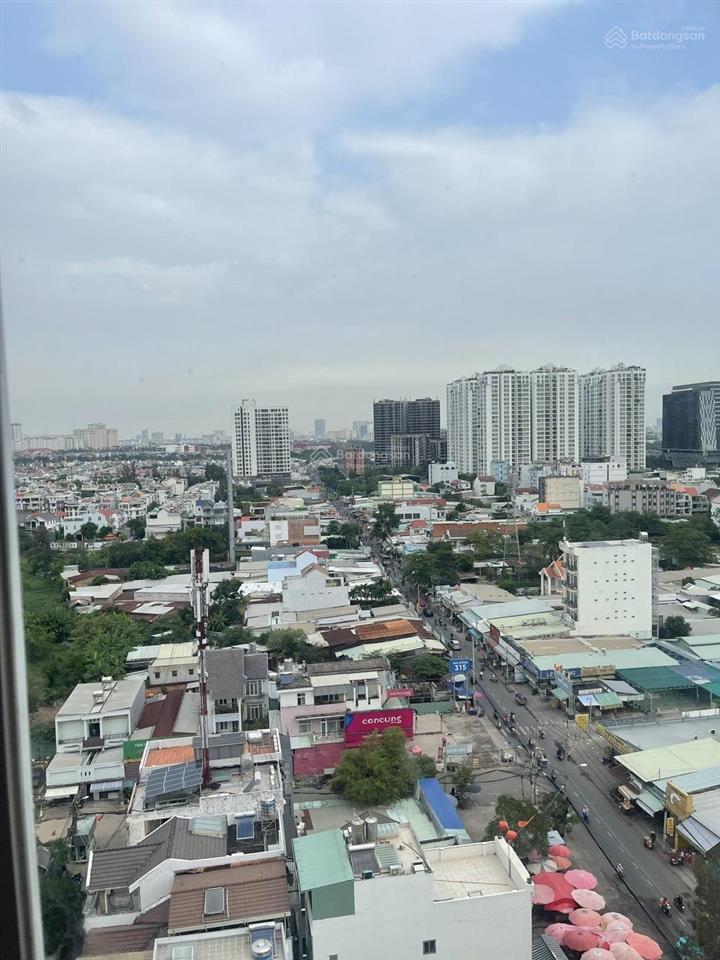 Bán căn hộ gần trung tâm tp,view thoáng đón gió 2pn2wc full nội thất,sổ hồng riêng,