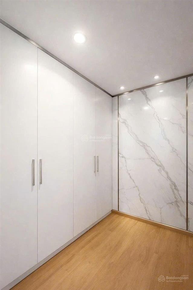 Bán căn hộ 3pn  2wc, full nội thất, ibox thương lượng có giá tốt
