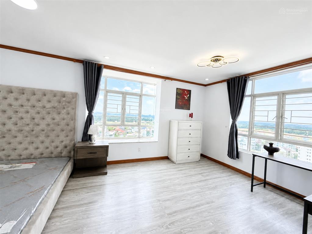 Căn góc 121m23pnsổ hồng riêng,giá tốt tại hoàng anh an tiến,