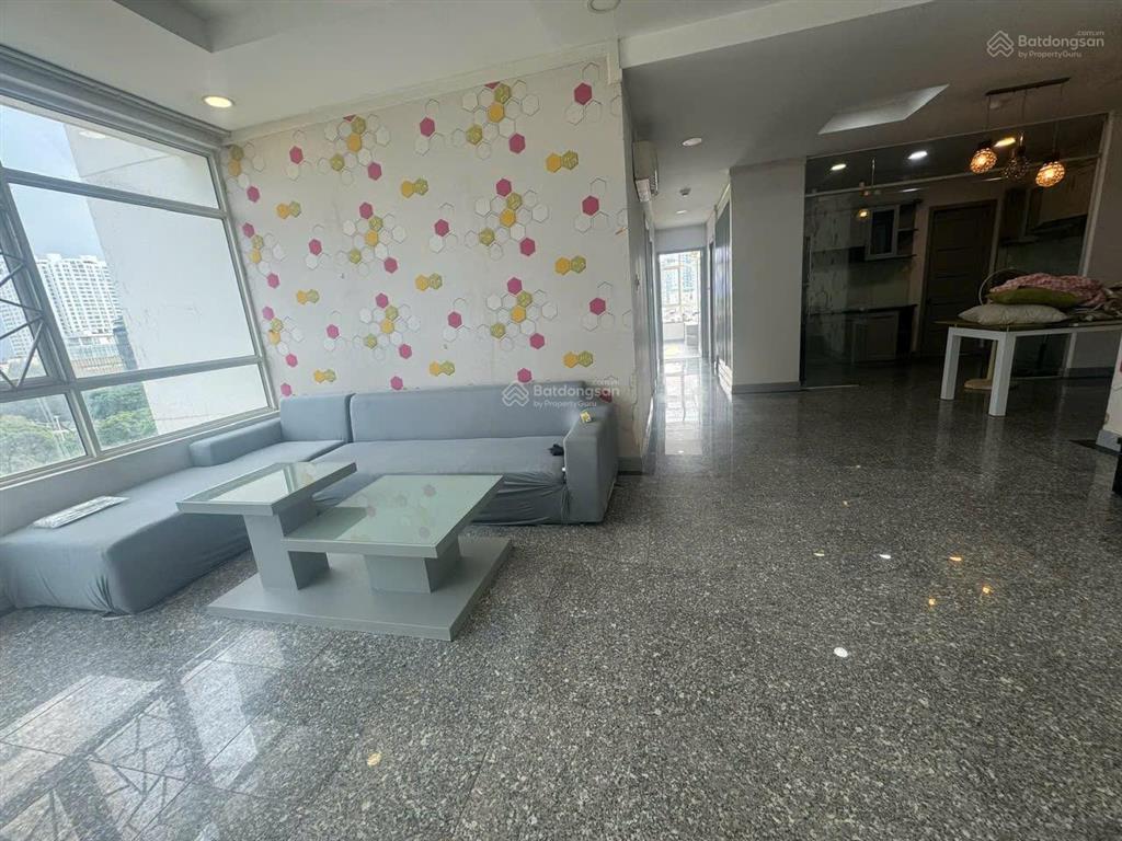 Bán 3pn129m2 tại phú hoàng anh sổ hồng riêng,