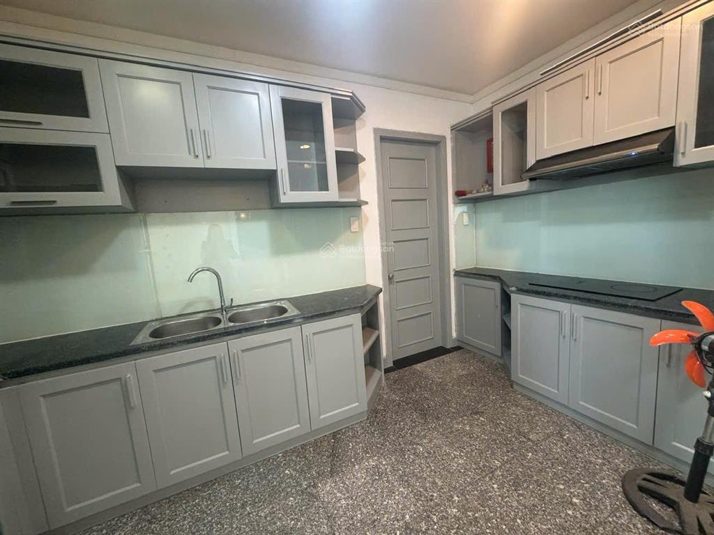 Bán 3pn129m2 tại phú hoàng anh sổ hồng riêng,
