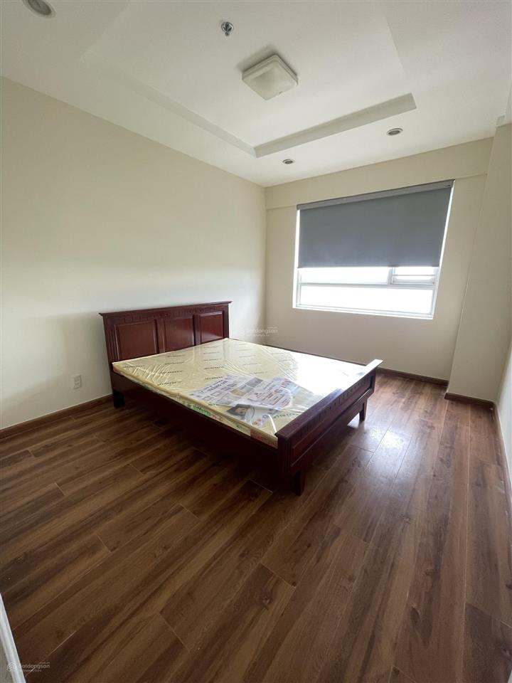 Bán căn hộ 2pn, full nội thất sổ hồng riêng