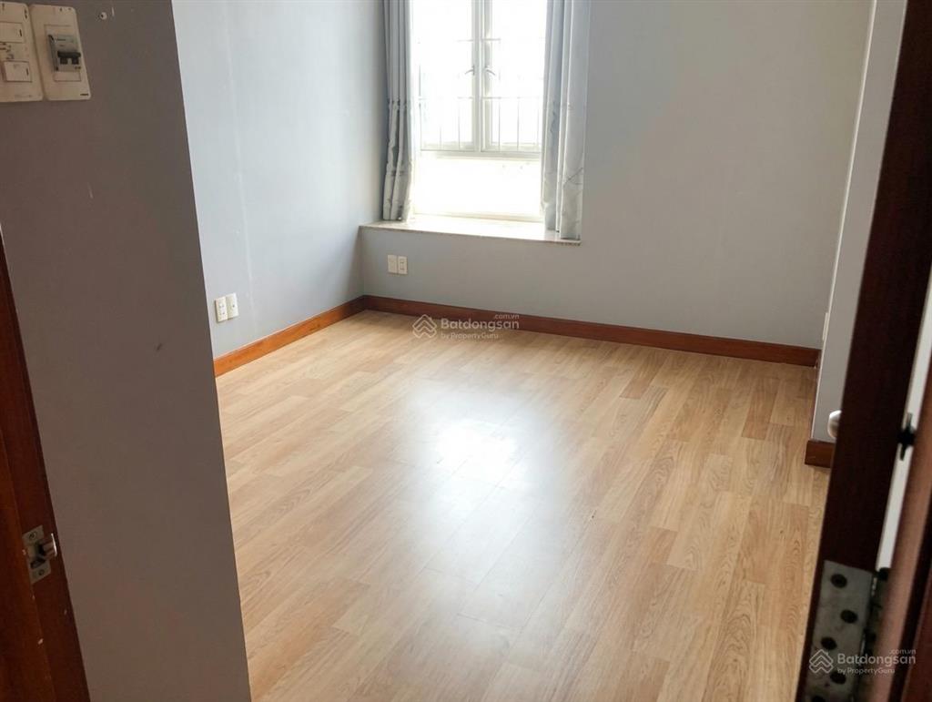 Bán căn hộ 2pn  view thoáng mát mẻ, sổ hồng riêng, chông chứng nhanh