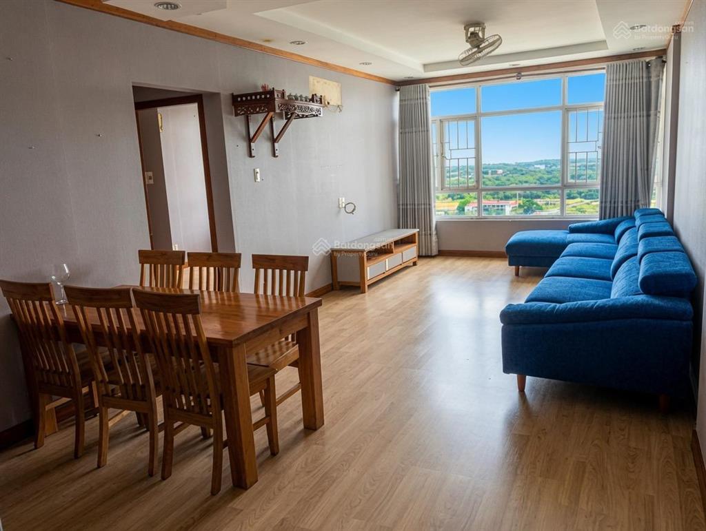 Bán căn hộ 2pn  view thoáng mát mẻ, sổ hồng riêng, chông chứng nhanh