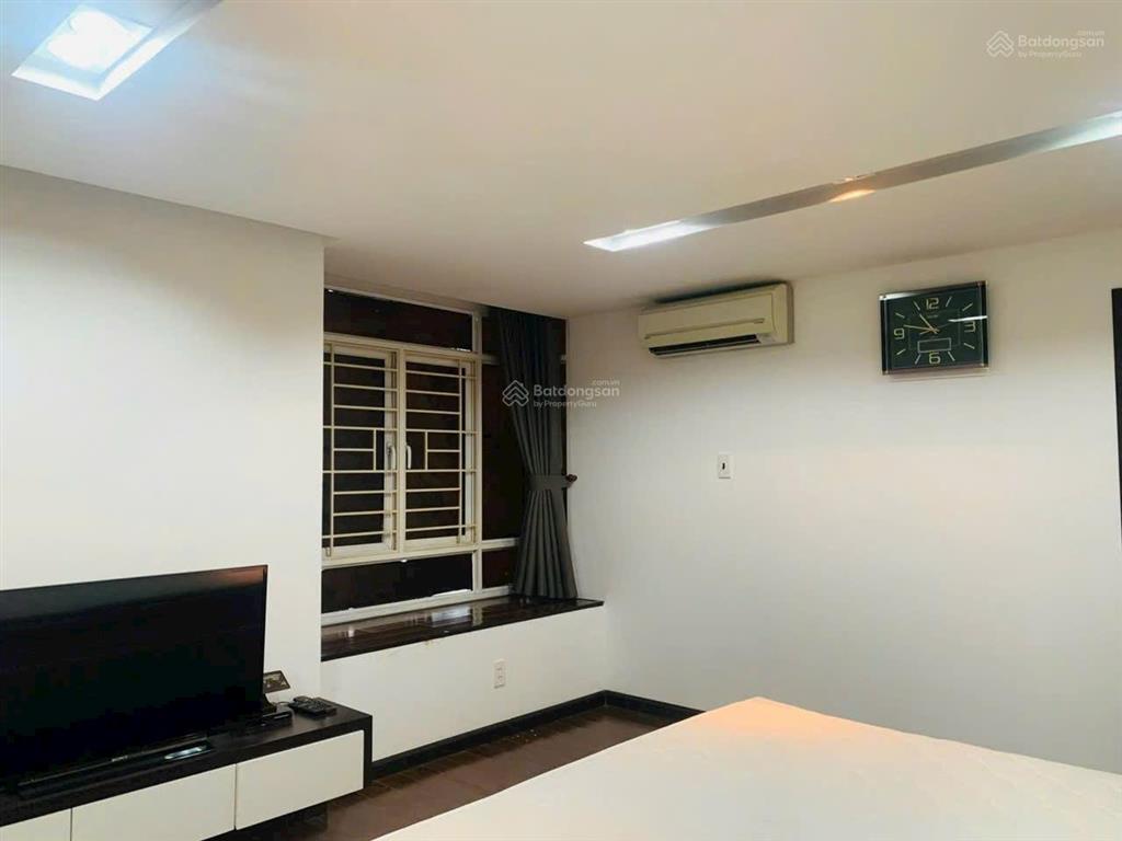 Cho thuê căn hộ duplex 230m25pn, rộng rãi trần cao thoáng mát, đầy đủ nội thất
