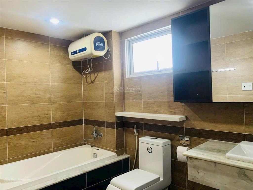 Cho thuê căn hộ duplex 230m25pn, rộng rãi trần cao thoáng mát, đầy đủ nội thất
