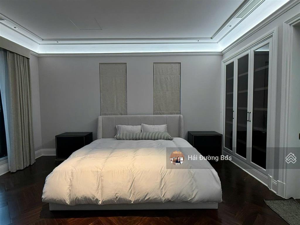 Hoa phượng 145m2, mặt tiền 14m, xây dựng trên 270m2, song lập không chung tường, nội thất âu 20 tỷ.