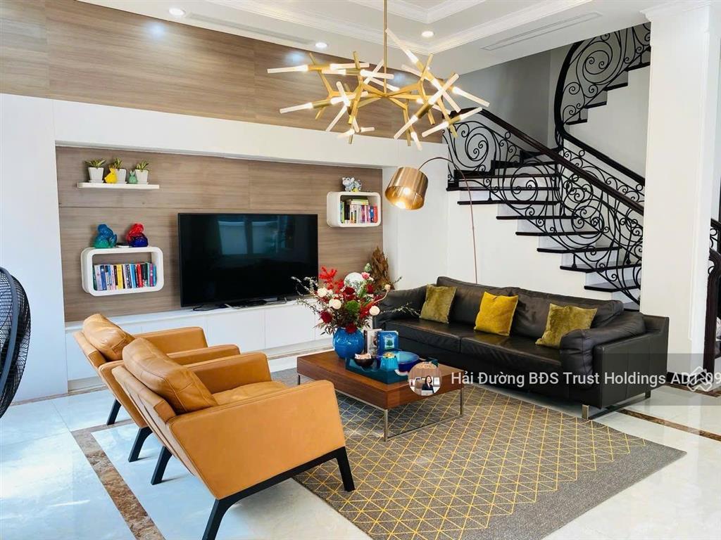 Đẹp rẻ hiếm có nhất anh đào 170m2 đông nam mặt tiền 10m, giá tốt vhr hiện tại chỉ hơn 360tr/m2