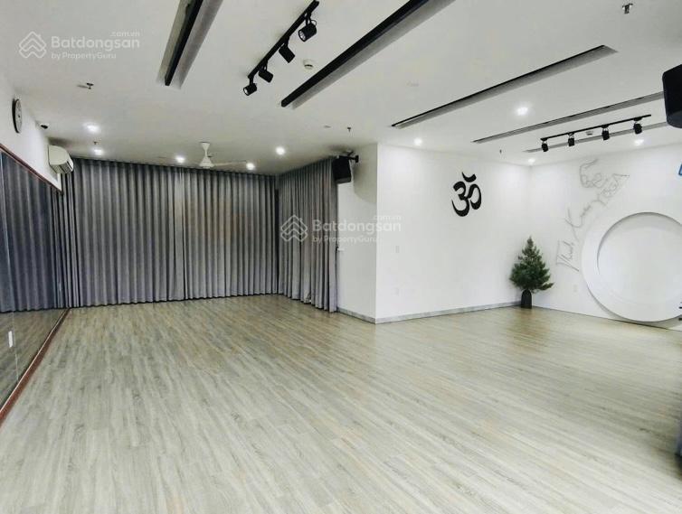 Sập hầm  giảm mạnh 3 tỷ  dòng tiền 1,8 tỷ/năm  lô góc ngay tt sát sông hàn.