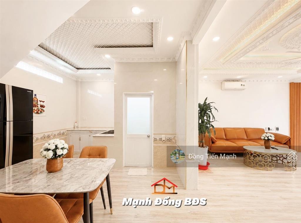 Nhà gần phú mỹ hưng  3 tầng  5.5x10  hẻm nâng cao ráo  kề quận 7  5,05 tỷ
