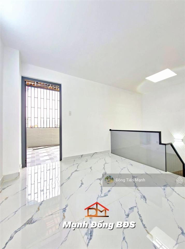 Ngay cầu phú xuân  4 tầng  57m2  xe hơi tới cửa  kề quận 7  8.5tỷ