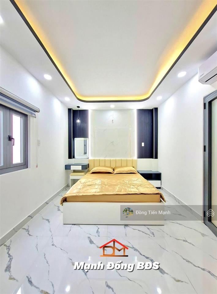 Ngay cầu phú xuân  4 tầng  57m2  xe hơi tới cửa  kề quận 7  8.5tỷ