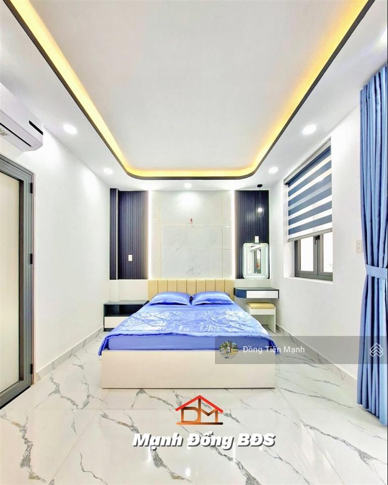 Ngay cầu phú xuân  4 tầng  57m2  xe hơi tới cửa  kề quận 7  8.5tỷ