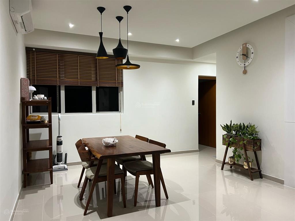 Cho thuê căn hộ canary heights  120m2  thuận giao  18 triệu/tháng