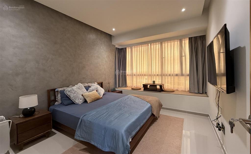 Cho thuê căn hộ canary heights  120m2  thuận giao  18 triệu/tháng