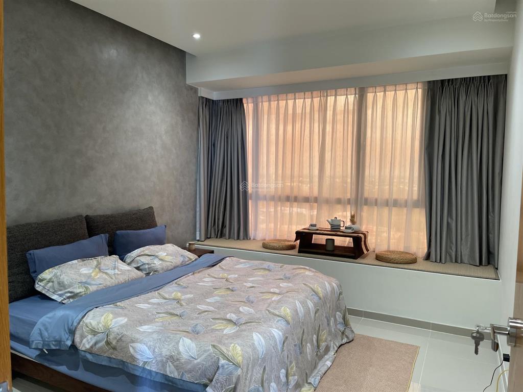Cho thuê căn hộ canary heights  120m2  thuận giao  18 triệu/tháng