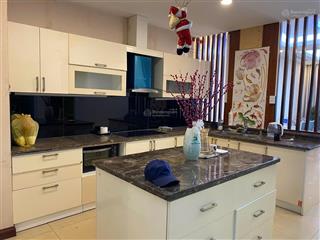 Bán căn hộ 2pn, 2wc tại royal city, 10 tỷ vnd, 104.9m2
