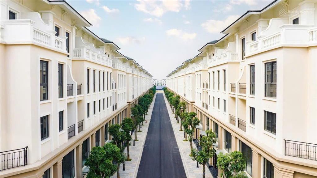 Chủ nhà giảm 4 tỷ thẳng vào giá căn shop khu san hô ocp2 lâu dài 2mt thẳng 4 tòa cc mtr