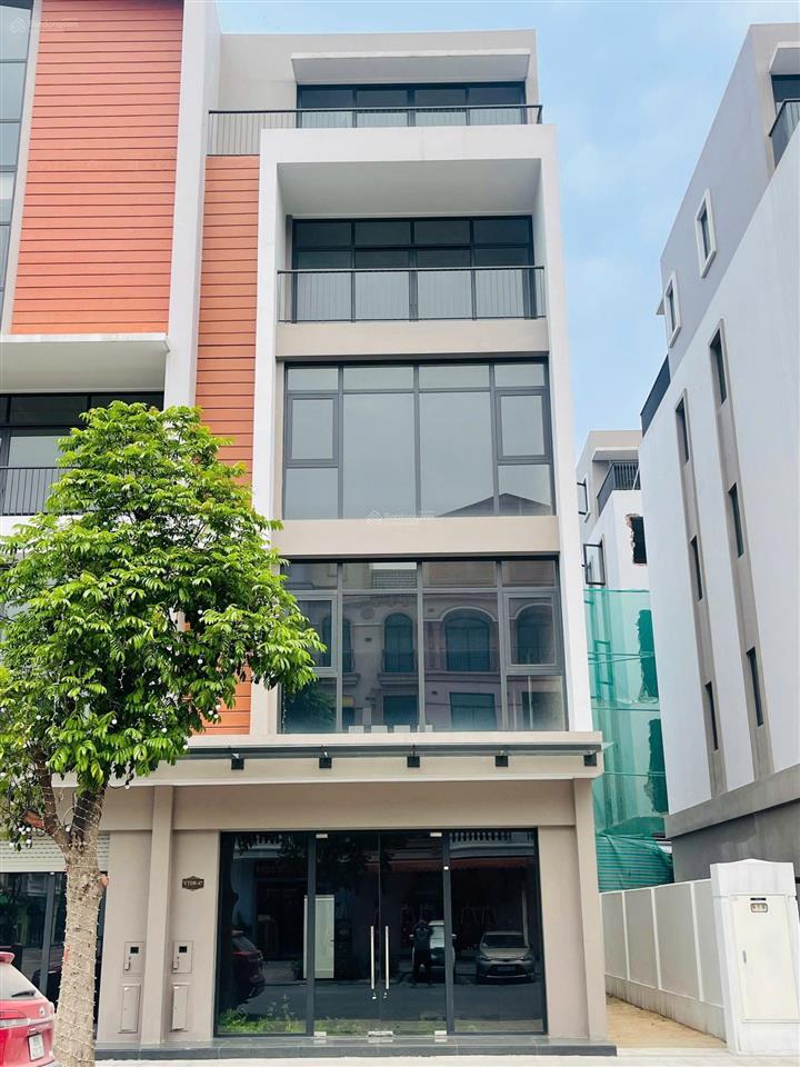 Bắt đáy căn shop lâu dài vtđ 8 ocp3.  em xem nhà