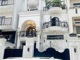Cơ hội sở hữu biệt thự giảm giá sâu 62 tỷ giảm còn 52 tỷ ngay nguyễn hoàng q2 dt 10 x 20 hầm 3 lầu