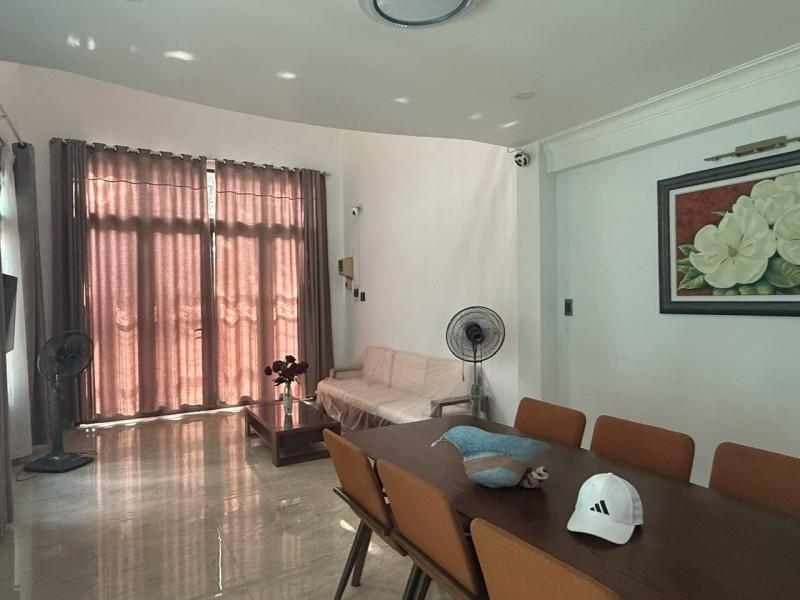 Bán nhà 3 tầng mặt tiền Trương Chí Cương 180m², Hải Châu, giá 23,5 tỷ
