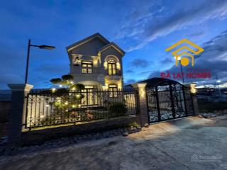 Bán biệt thự phong cách châu âu tại đường ngô tất tố đà lạt, giá 14,9 tỷ