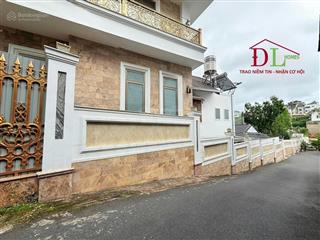 Bán đất gần hồ xuân hương đà lạt, mặt tiền gần 22m. giá 19 tỷ