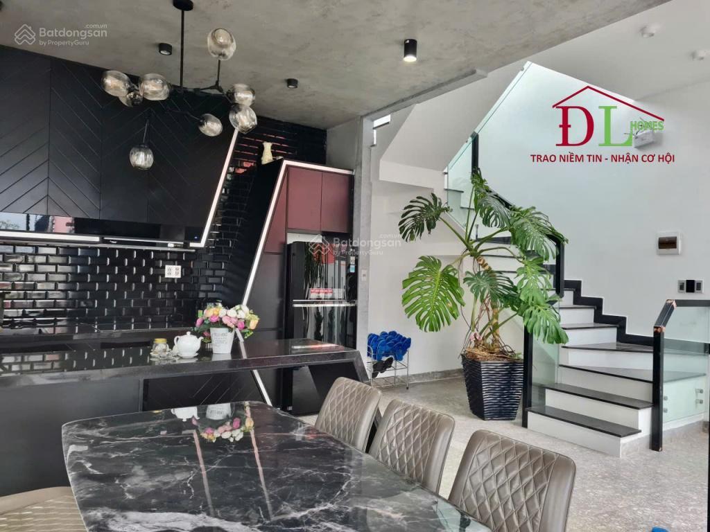 Bán biệt thự có hồ bơi đường nam hồ đà lạt  tặng bản thiết kế mới