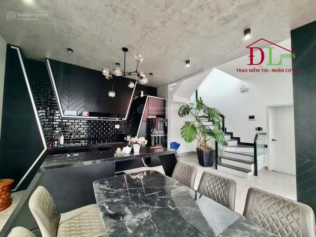 Bán biệt thự có hồ bơi đường nam hồ đà lạt  tặng bản thiết kế mới