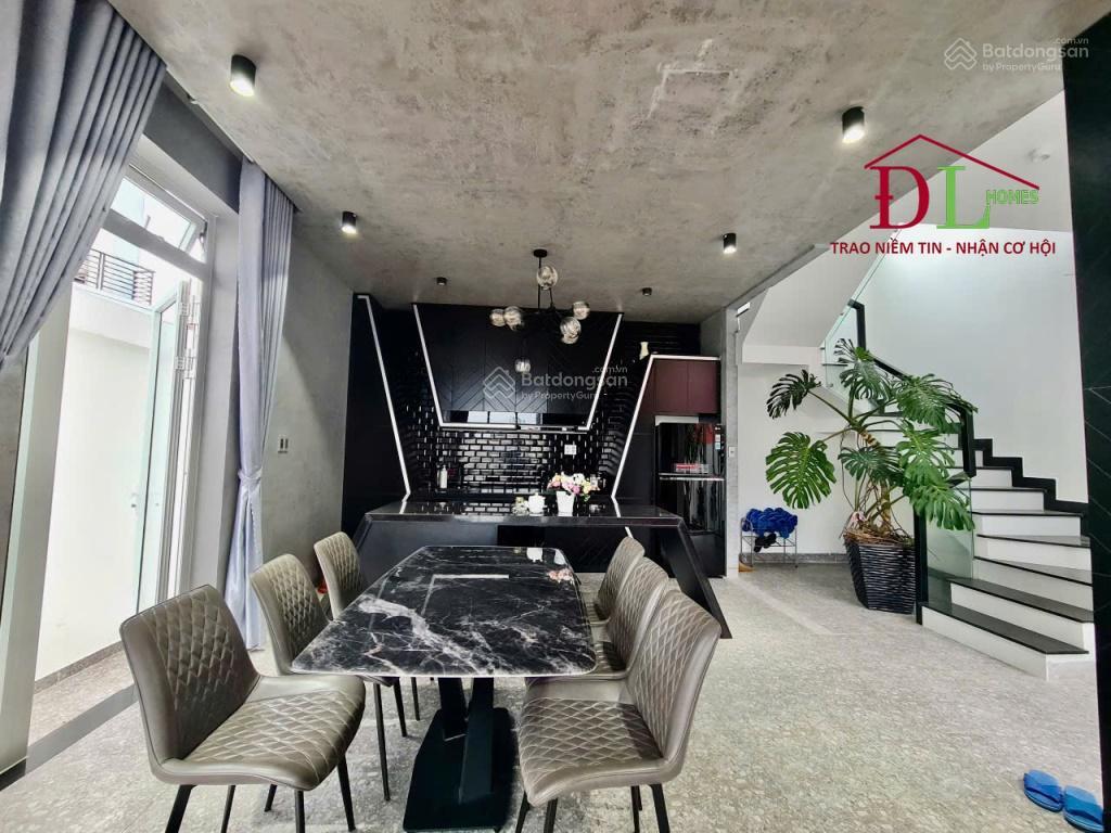 Bán biệt thự có hồ bơi đường nam hồ đà lạt  tặng bản thiết kế mới