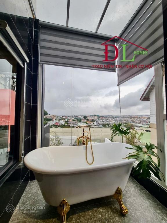 Bán biệt thự có hồ bơi đường nam hồ đà lạt  tặng bản thiết kế mới