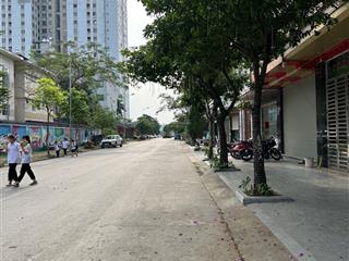 Cần bán gấp nhà đấu giá kiến hưng dt 65m2, mặt tiền 5m, giá 19.x tỷ vị trí ô tô kinh doanh vỉa hè