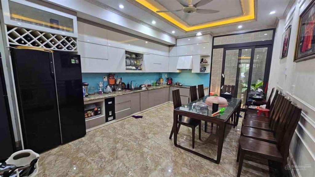 Siêu phẩm lk kđt văn phú dt 90m2, 5 tầng, giá 24.6 ty