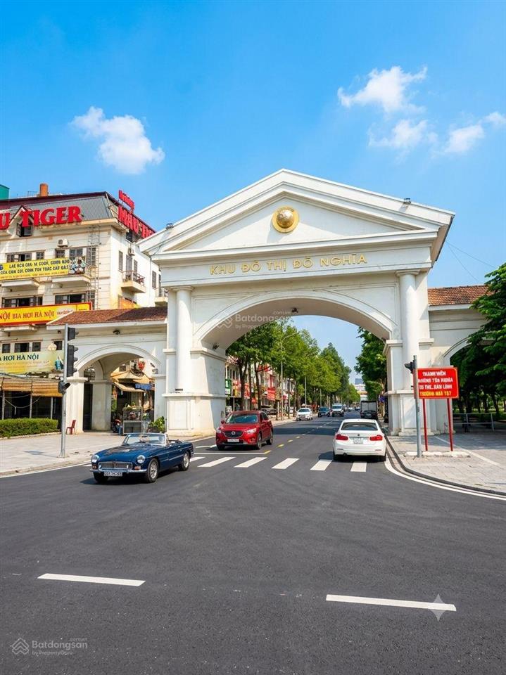 Lk đô nghĩa chủ cần bán gấp hạ 2 tỷ. dt 75m, 6 tầng, mt 5m, 15 tỷ hơn, nhà có sẵn ô chờ thang máy