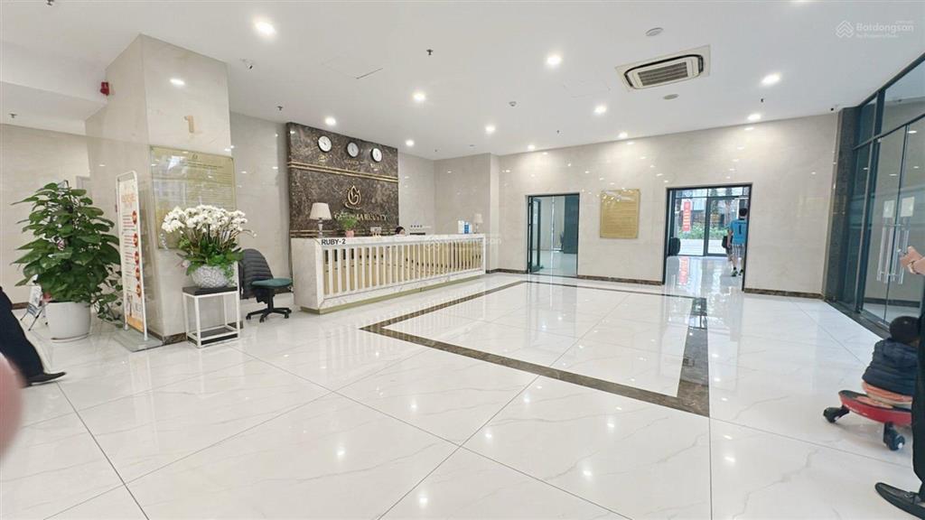 Bán căn hộ ruby 2 goldmark city 100m23pn lô góc  view thoángfull nội thấthưởng tiện ích resort
