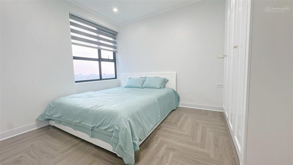 Bán căn hộ ruby 2 goldmark city 100m23pn lô góc  view thoángfull nội thấthưởng tiện ích resort