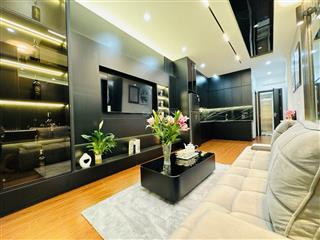 Cực hiếm. chốt nhanh siêu phẩm phân lô cầu giấy  ô tô vào nhà  6 tầng thang máy.