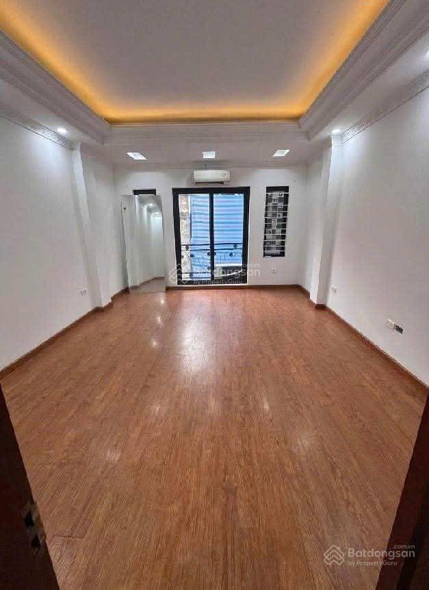 Siêu phẩm 7 tầng thang máy  hồ tùng mậu  kinh doanh đắc địa  chủ nhà mót bán ( hạ chào)