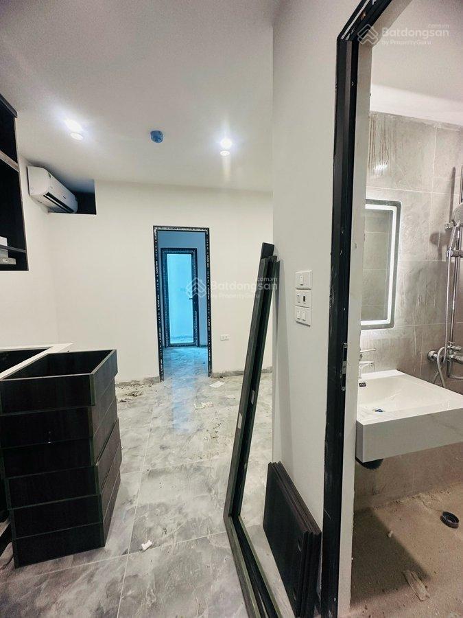 Xuân đỉnh  căn hộ dịch vụ  9 tầng thang máy  29 phòng khép kín  29 ty