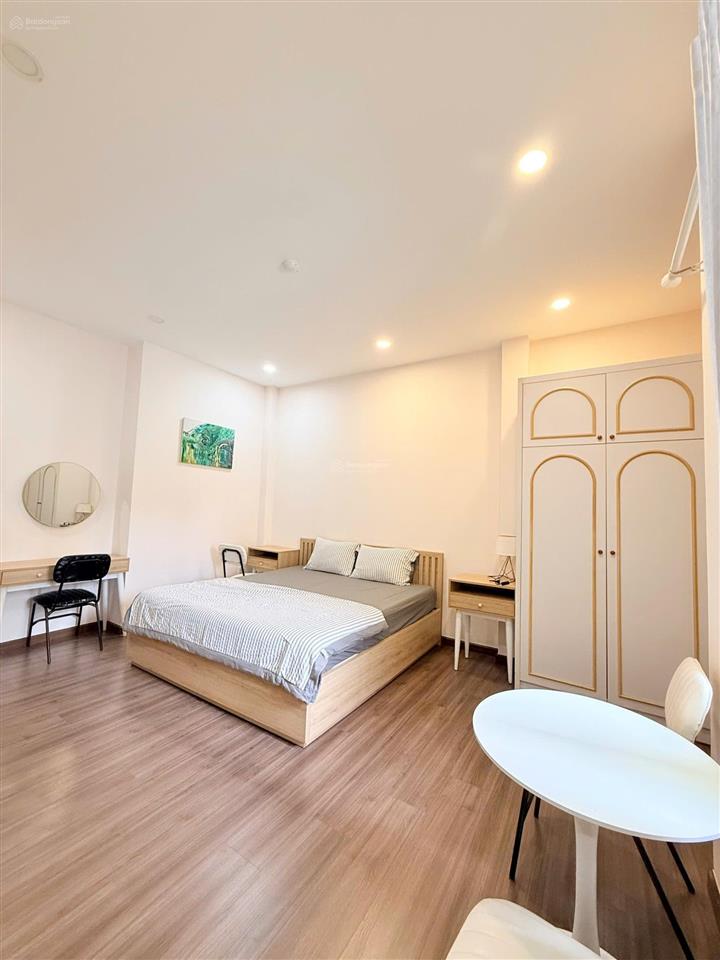 Căn hộ cho thuê 35m² đầy đủ nội thất tại đề thám q1 gần bùi viện, cầu ông lãnh