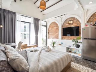 Siêu phẩm căn hộ ban công full nội thất cao cấp vibe châu âu | hưng gia 2 phú mỹ hưng, quận 7