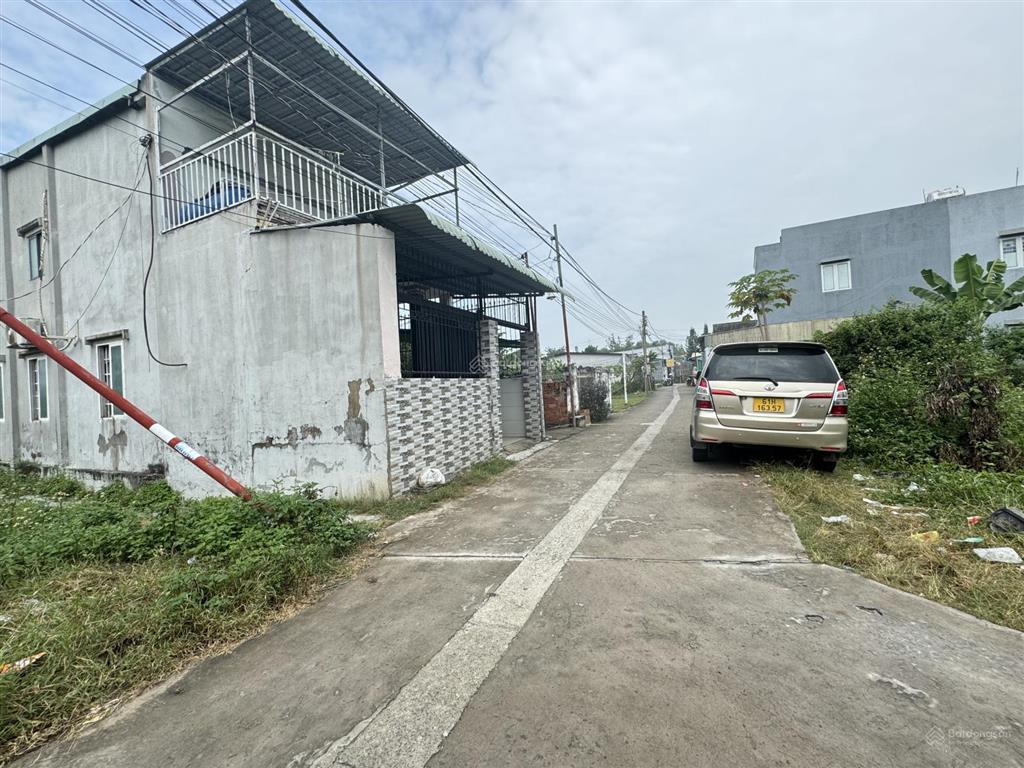 Bán lô đất 2 mặt tiền, xã đại phước mới, 242m2 có 101m2 thổ, đường ô tô thoải mái  giá cực tốt!