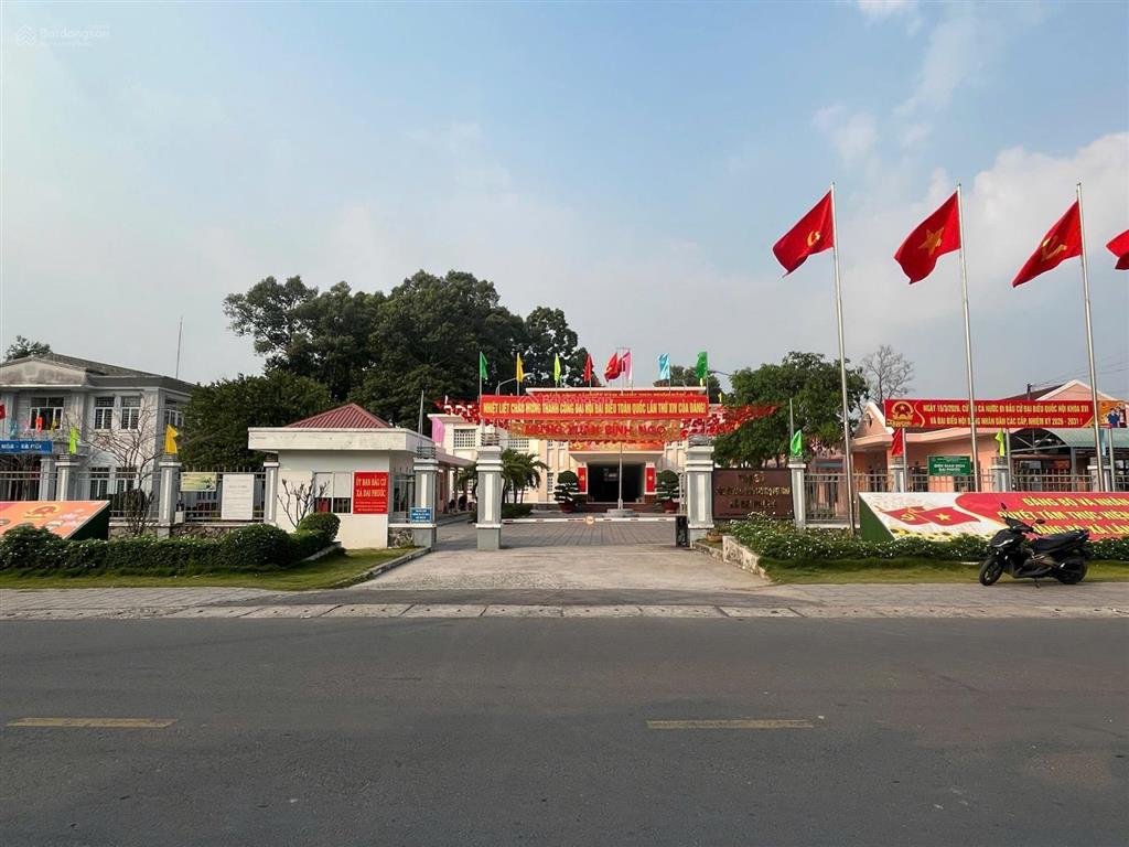 Bán mặt tiền huỳnh văn luỹ, 100m có 80m thổ cư, gần trường học cấp 1, ,2, 3 khu sầm uất  giá 3tỷ5